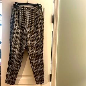 Anthropologie XS patterned pleated pants. Good and black pants.